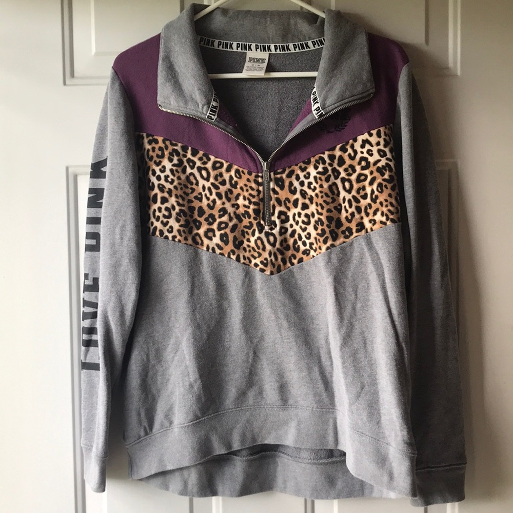 VS PINK Quarter Zip Sweater!💜